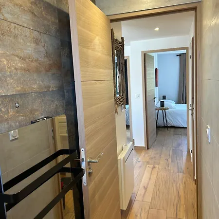 Altitude 587 Apartament